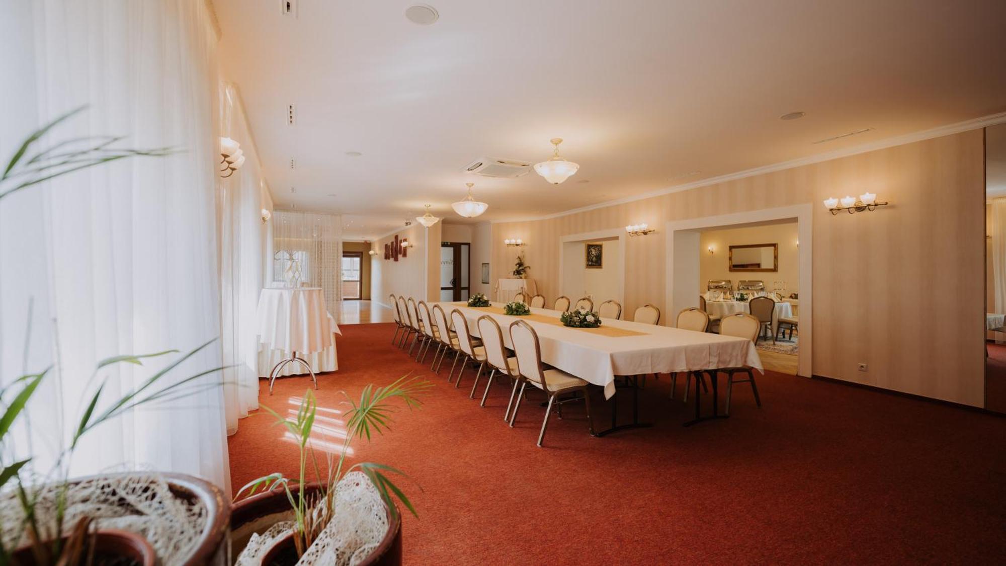 Boutique Hotel Maraton Кошице Екстер'єр фото